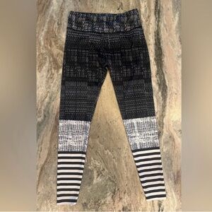 Onezie leggings